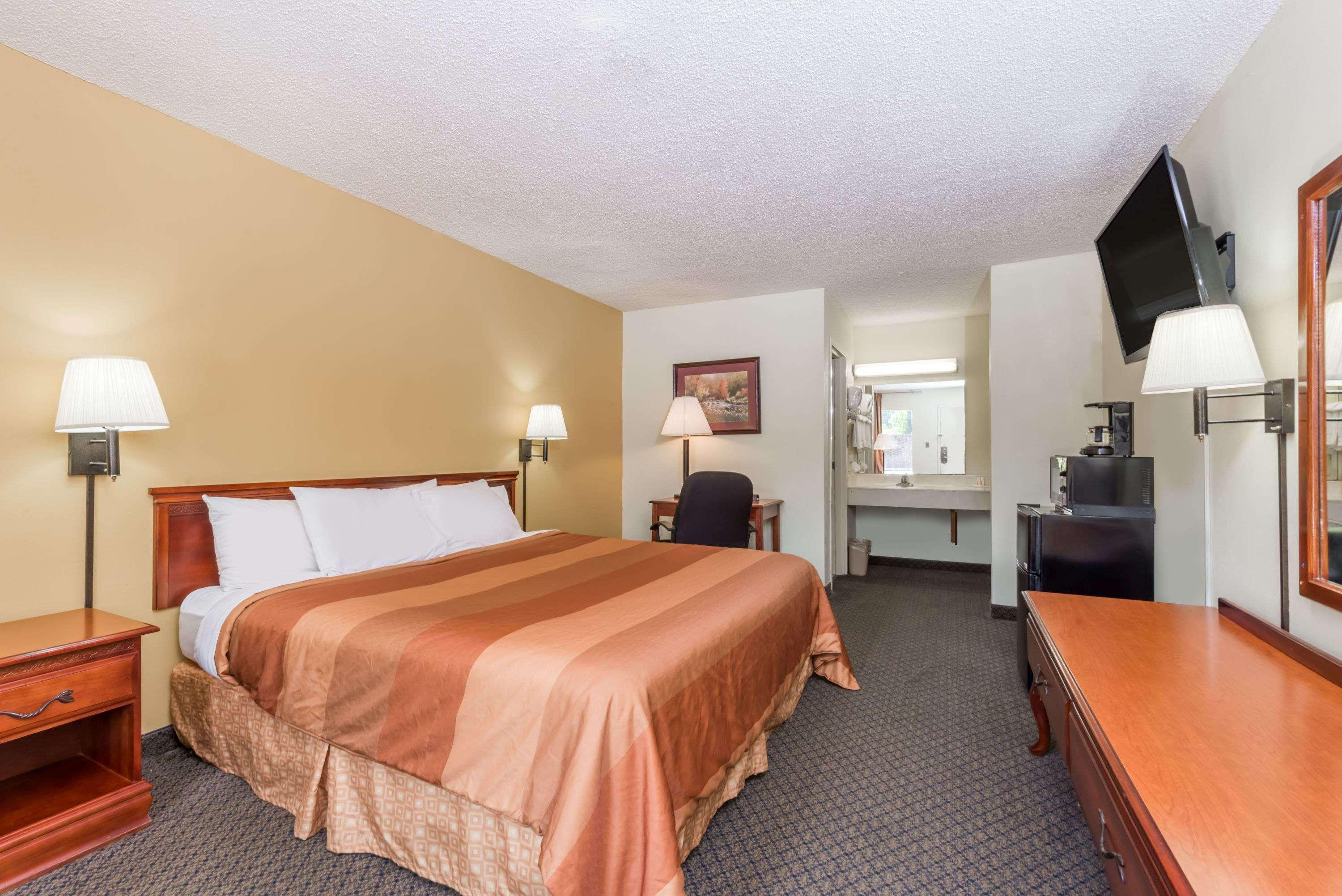 Days Inn By Wyndham Fort Payne Eksteriør billede