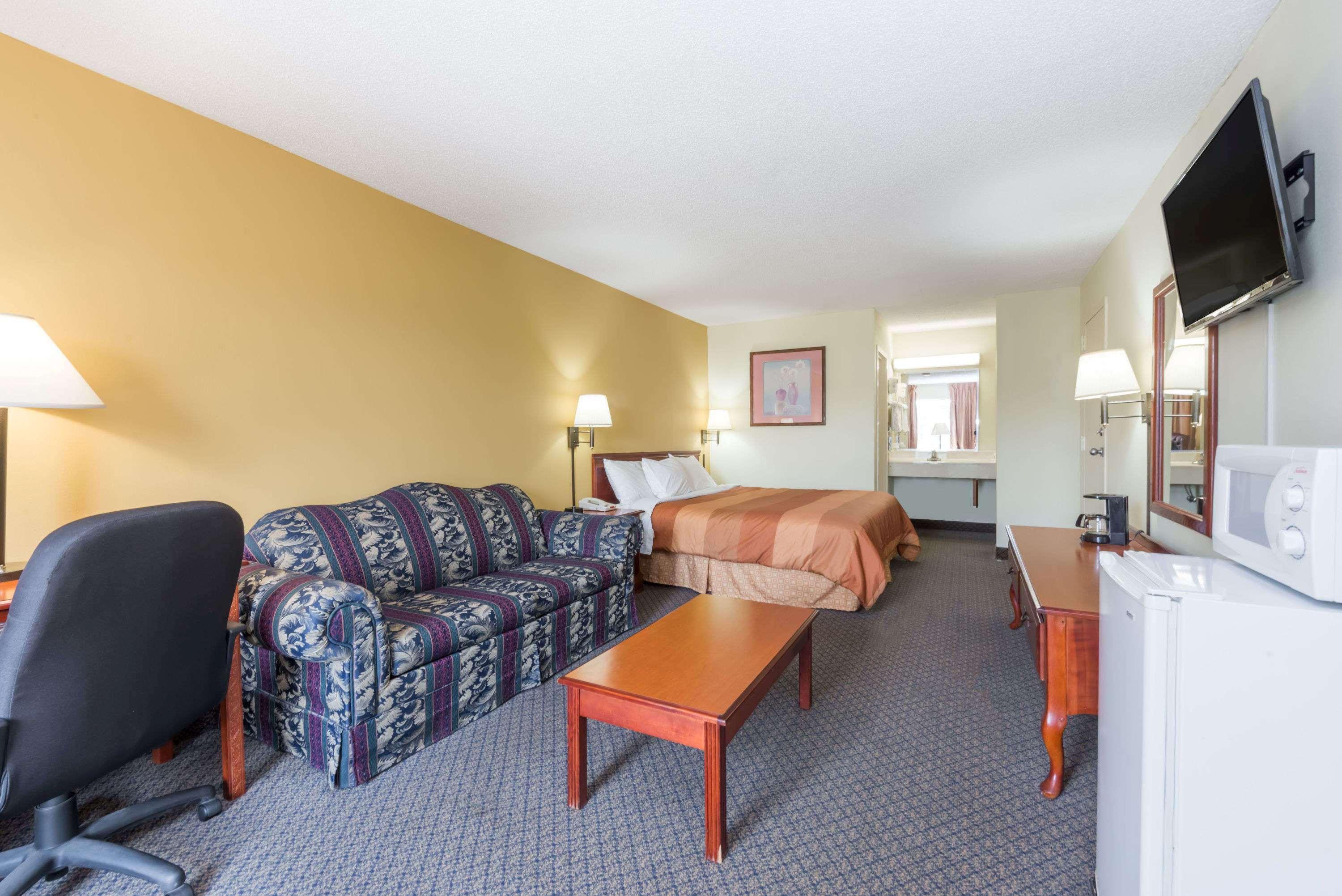 Days Inn By Wyndham Fort Payne Eksteriør billede